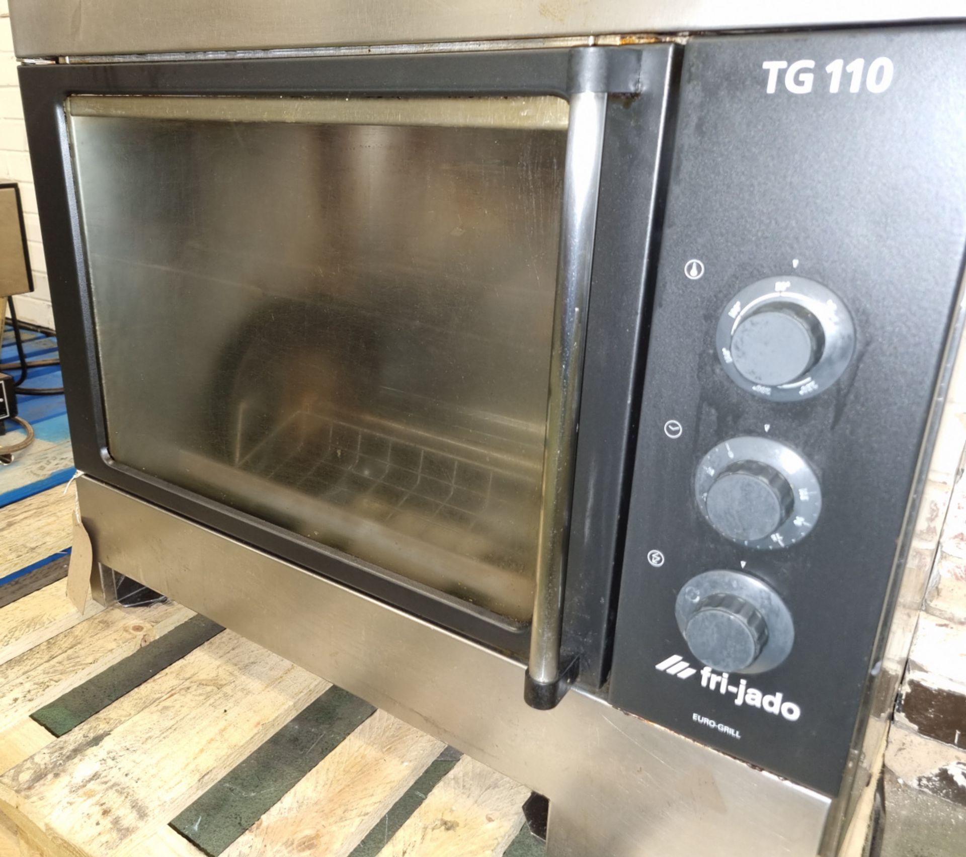 Fri-Jado TG110-M electric rotisserie oven - 84x55x75cm - Image 3 of 7