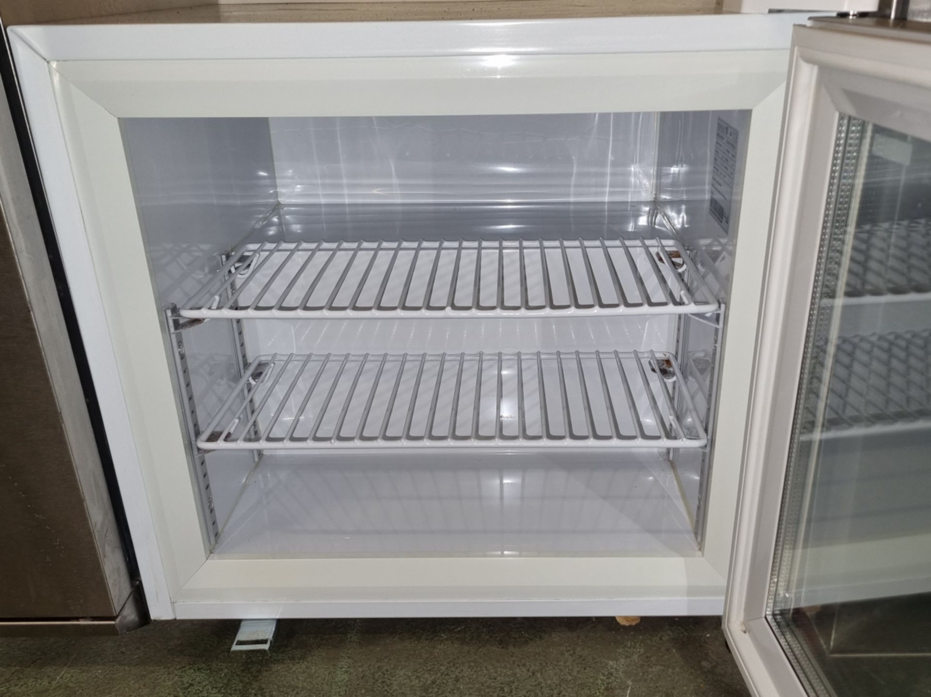 Tefcold UF50G glass door display freezer - Image 3 of 4