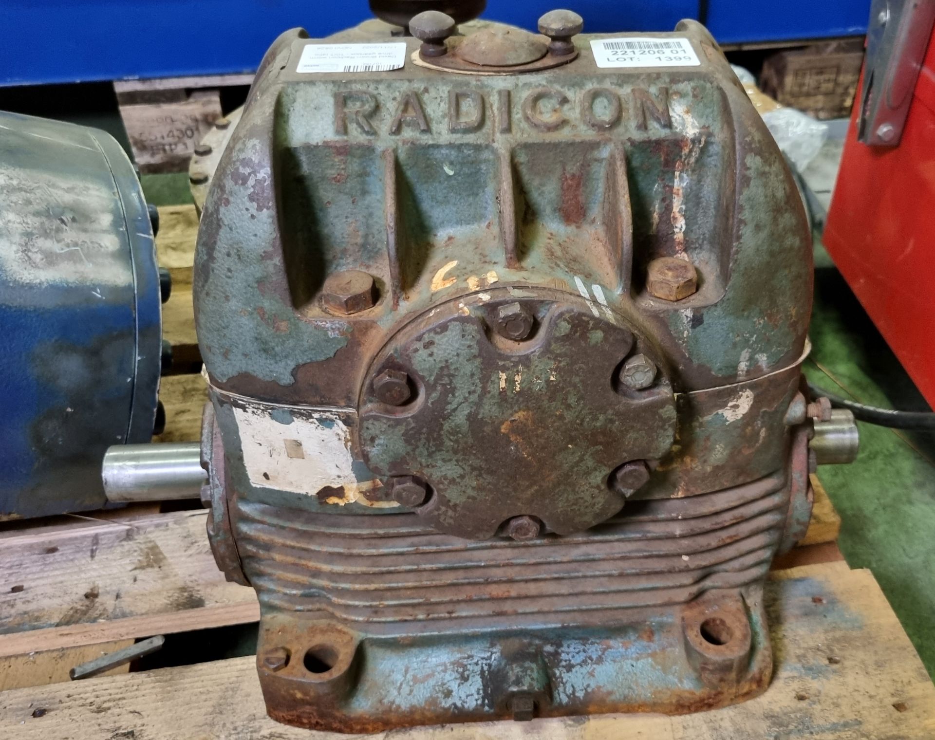David Brown Radicon worm drive gearbox - 10/1 ratio