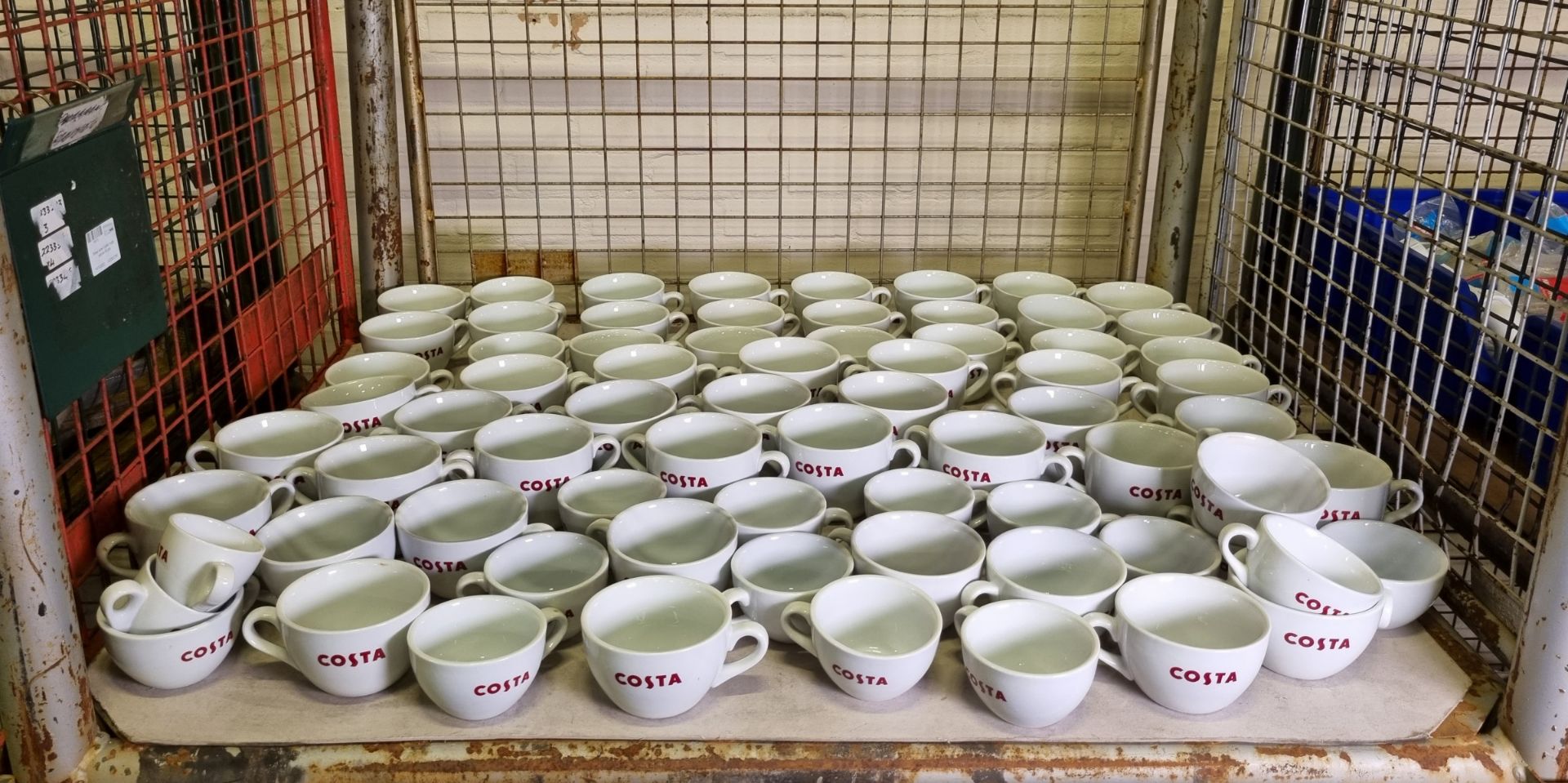 Mixed sized Costa coffee cups - approx 90