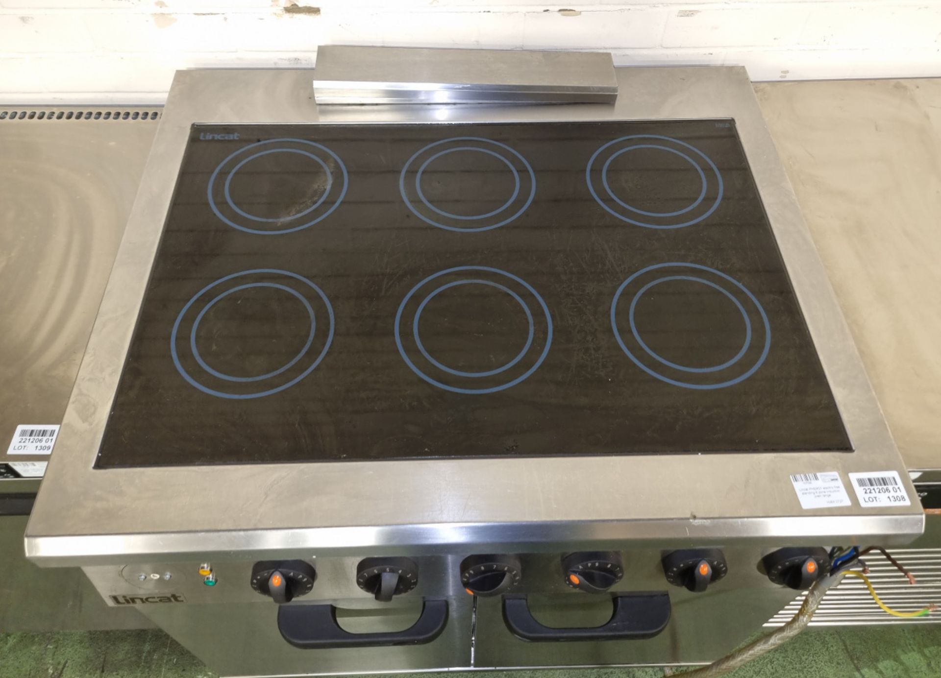 Lincat PHER01 electric free standing 6 zone induction oven range - Image 2 of 7