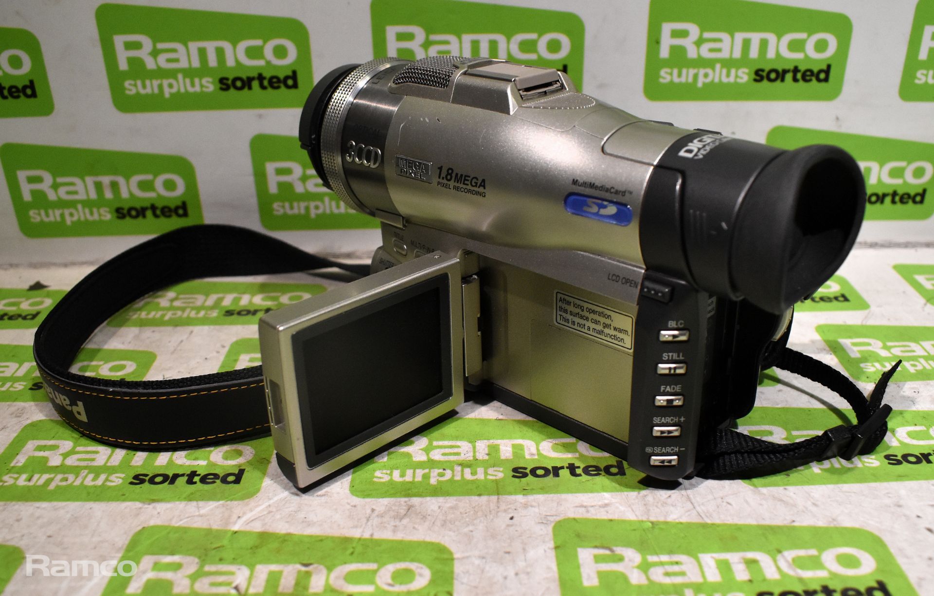 Panasonic NV-MX300 silver digital mini DV PAL video camera camcorder with Sony MDR-V50 headset - Image 8 of 12