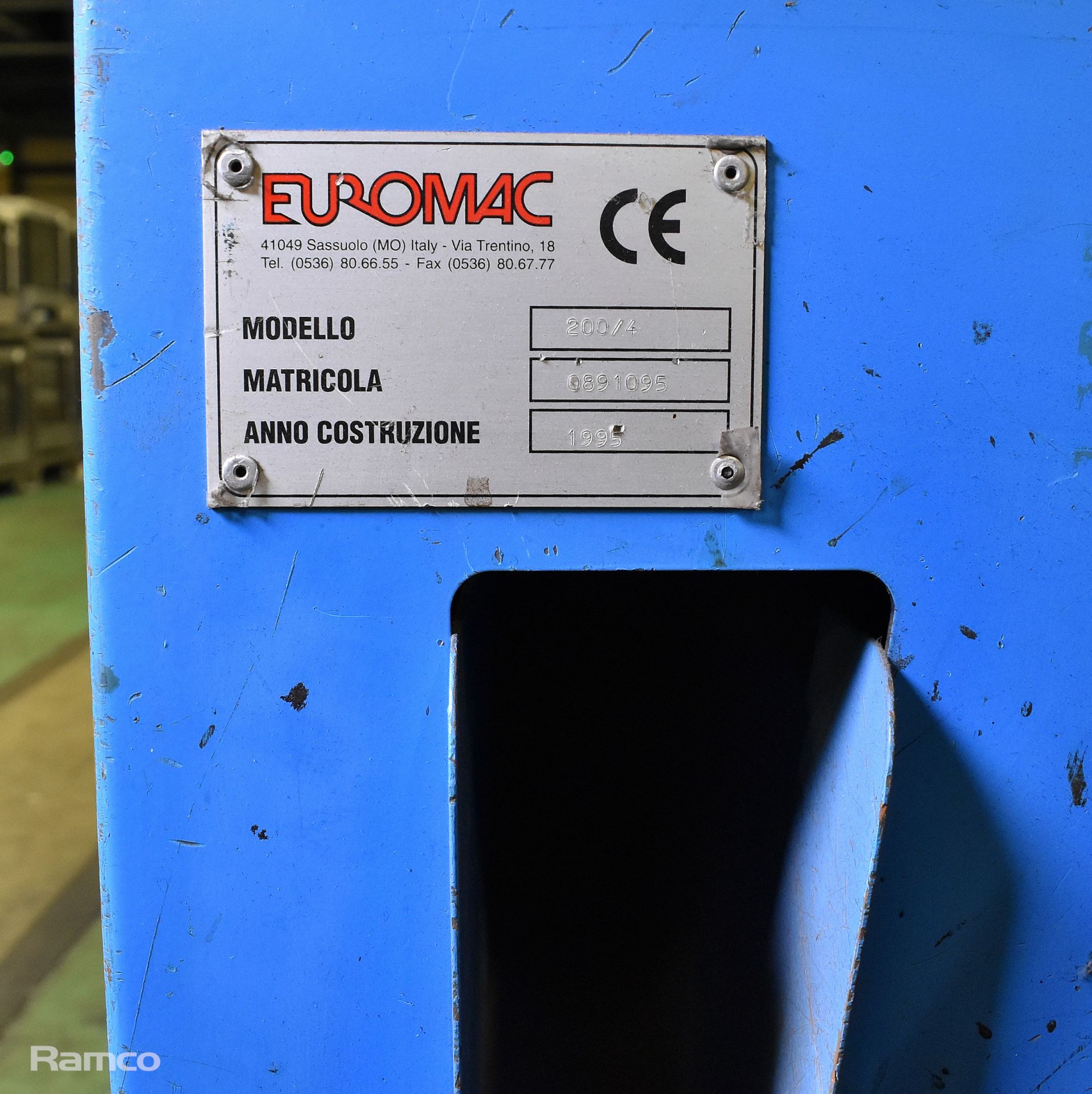 Euromac 200/4 metal working corner notcher machine - L 78 x W 90 x H 120cm - Image 8 of 11