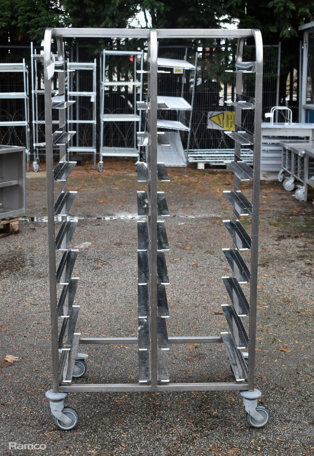 Stainless steel twin tray rack on wheels - L840 x D565 x H1650mm