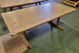 Fredericia Stolefabrik, Design Mogensen, Model no 583, Wooden table - L195 x W97 x H70cm