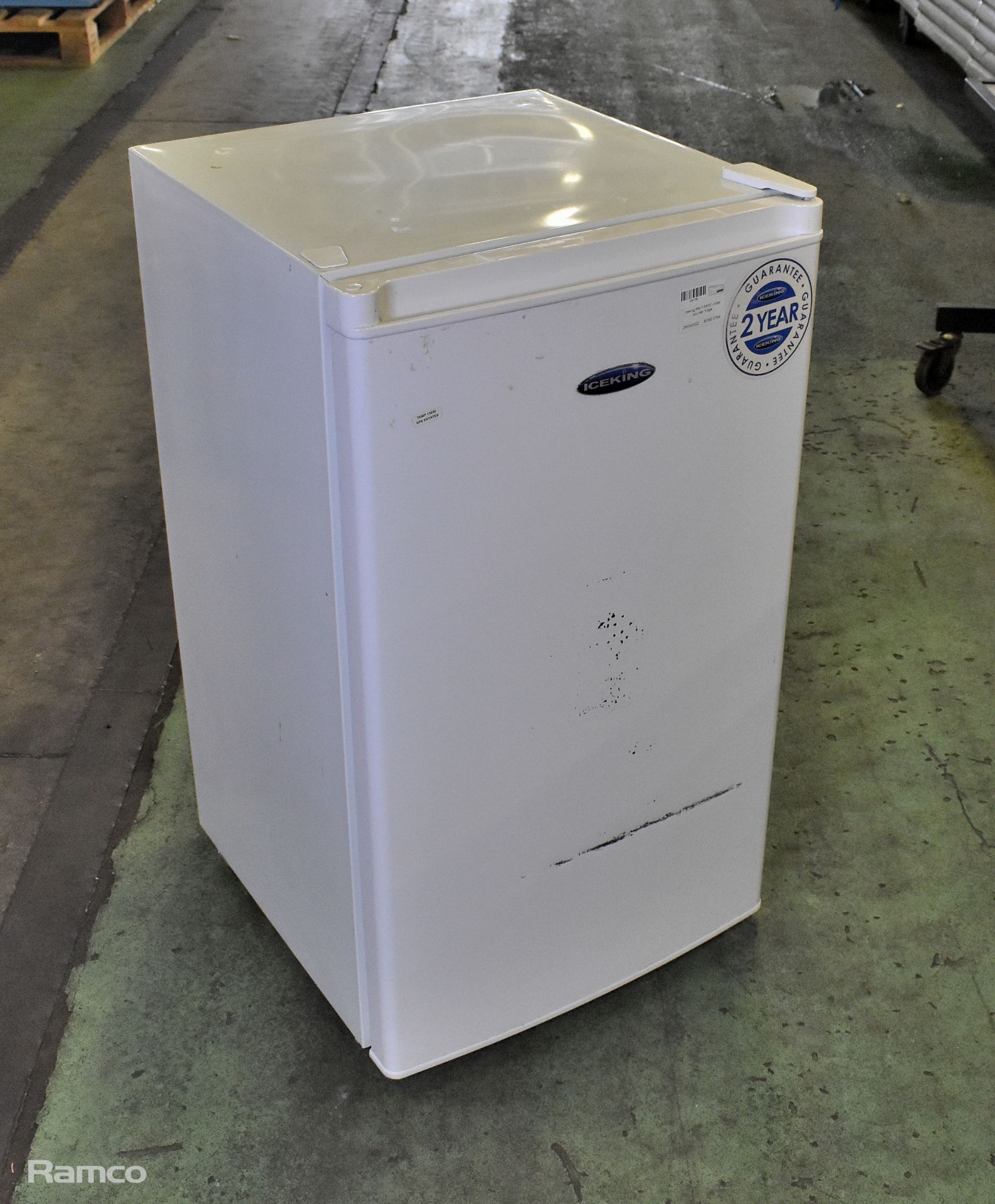 Iceking RK113AP2 under counter fridge, Vax C90-AS-B-AS Astrata bagless cylinder vacuum - Image 4 of 13