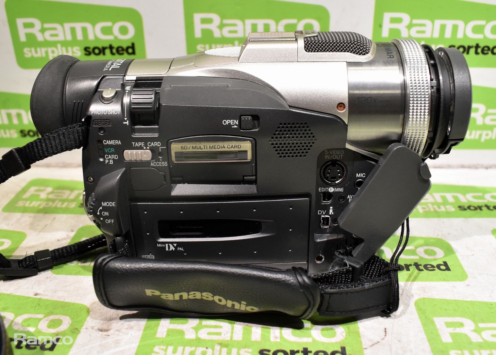 Panasonic NV-MX300 silver digital mini DV PAL video camera camcorder with Sony MDR-V50 headset - Image 4 of 12
