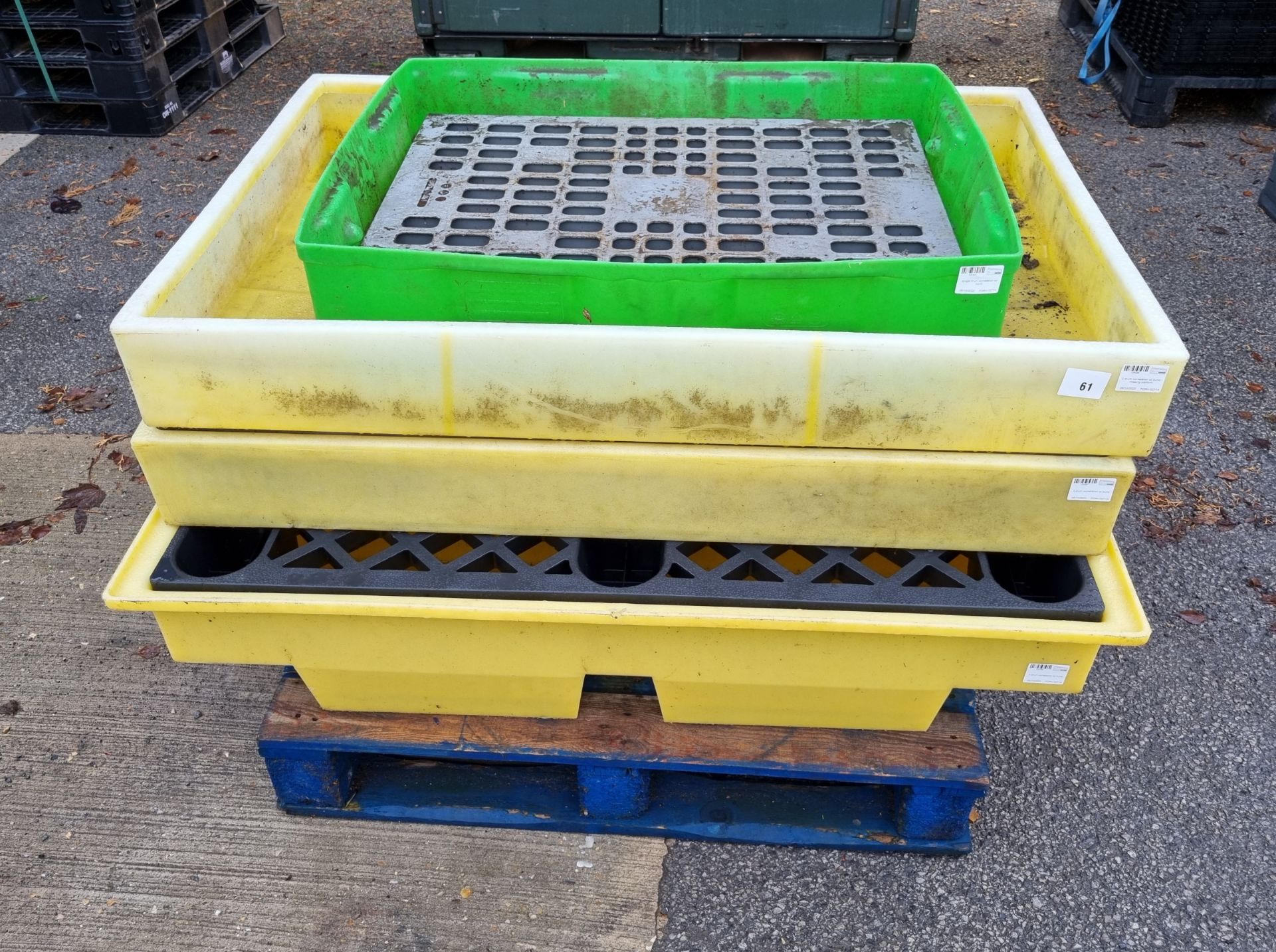 4 drum workstation oil bund spill tray, 2 drum workstation oil bund spill tray - missing platform