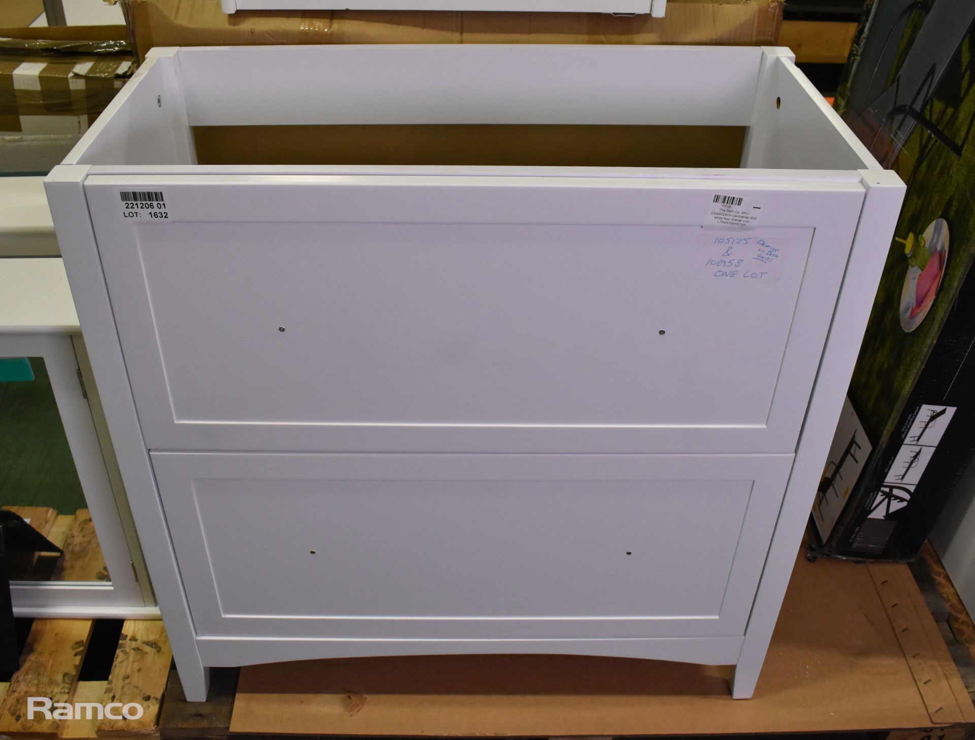 The Bath Co. SKU : CAM800WH Camberley 800 white floor drawer unit - L79xW39xH57cm - damaged - Image 7 of 11