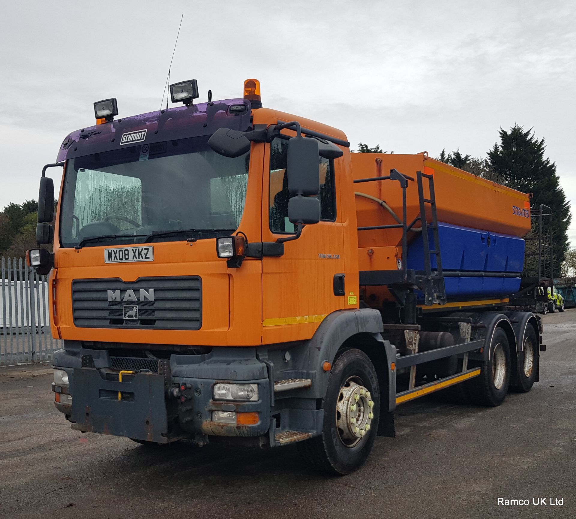 2008 (reg WX08 XKZ) MAN TGM 26.330 6x4 with Schmidt Stratos 9m3 pre-wet gritter mount.