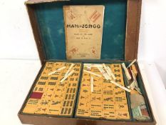 A 1950s/60s Mahjong in original travelling case (6cm x 33cm x 24cm) (case a/f)