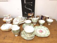 An assortment of china including a part 1930s tea set with four teacups (each: 7cm), four saucers,