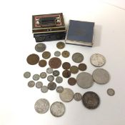 Assorted coins including c.1940 threepences, an 1889 Peruvian coin, a 1958 British Columbia Canada