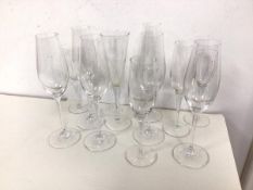 A collection of champagne flutes (tallest: 25cm) (12)