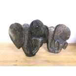 A pair of Zimbabwean stone sculptures of elephants (each: 23cm)