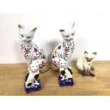 A mixed lot of cat figures including two John Jenkins (21cm), a Royal Worcester Siamese and two