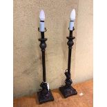 A pair of metal imitation wood Regency inspired table lamps (each: 57cm to top of lampholder)