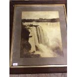 A vintage photograph of Niagara Falls (49cm x 40cm)