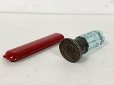 A 19thc seal with possibly aquamarine handle and white metal seal (4cm) and a small quantity of