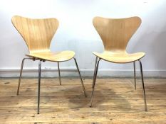 Arne Jacobson for Fritz Hanson, A pair of Series 7 chairs, with laminated beech seat and back raised