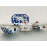 A group of Chinese Export porcelain comprising: a small tureen and cover, of shaped rectangular