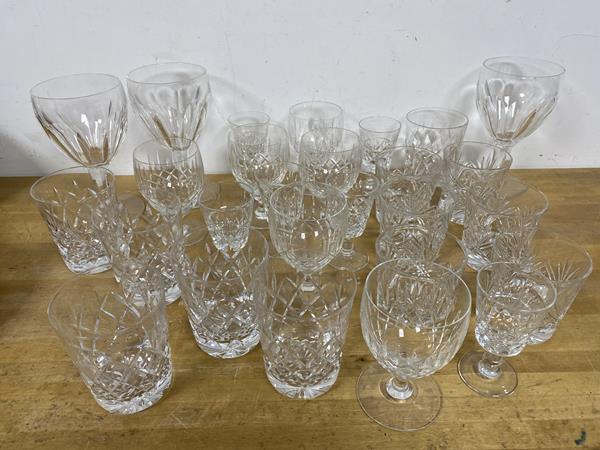 A quantity of glasses including wine glasses, port glasses, whisky glasses, tallest measures 16cm (a