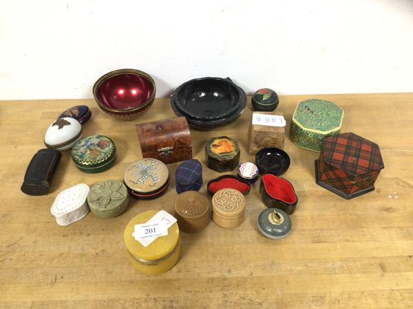 A mixed lot of boxes including a dome topped burr wood box which measures 5.5cm high, a tartanware