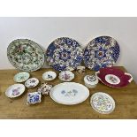 A mixed lot of china including a pair of Mason's applique dinner plates, measure 27cm diameter, also