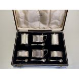 A cased silver six piece condiment set, J.B. Chatterley & Sons Ltd, Birmingham 1936, each piece oval