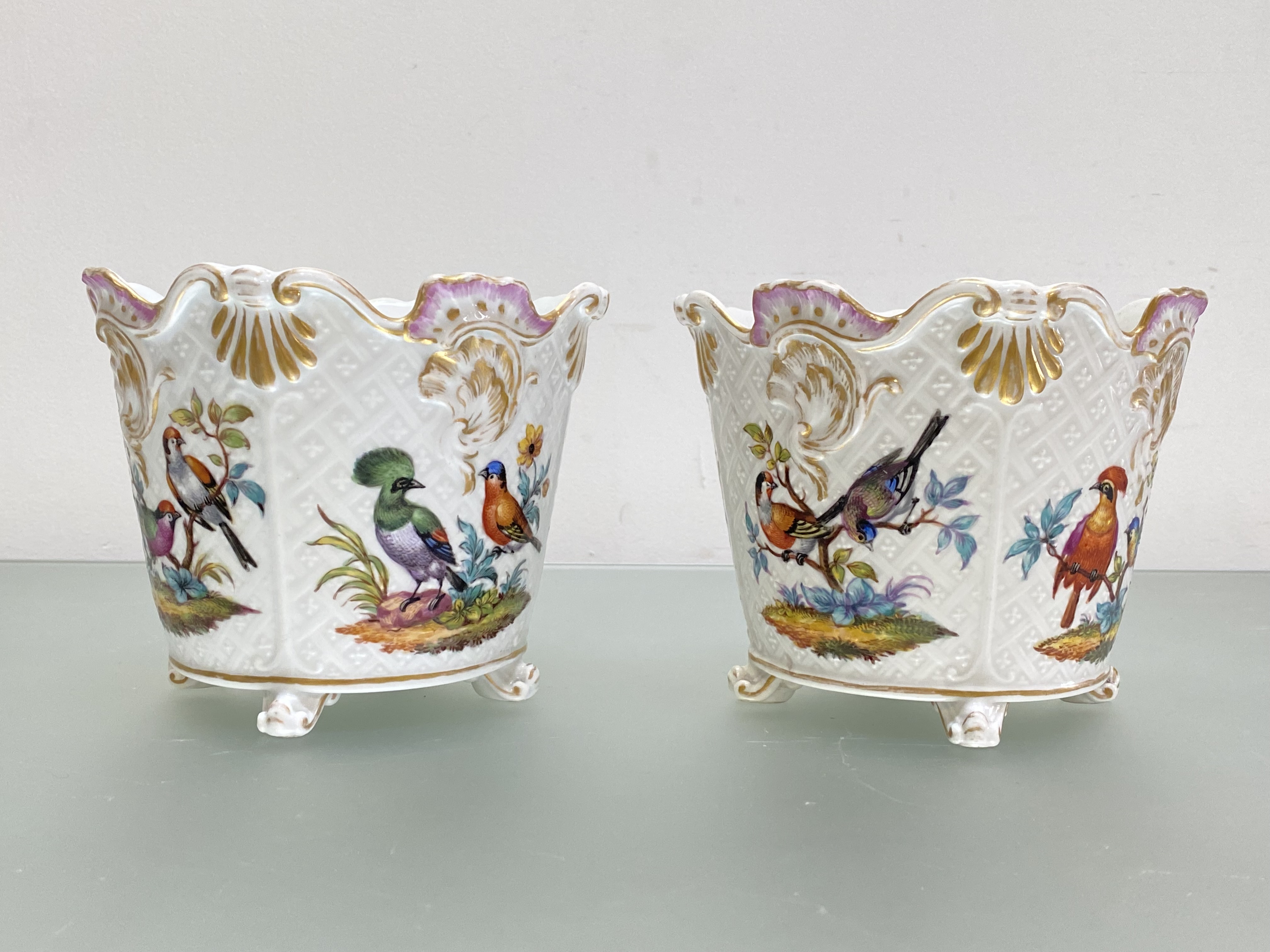 A pair of large Dresden porcelain cachepots in the Meissen taste, c. 1900, each with scalloped - Image 2 of 4