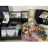 A quantity of costume jewellery including those by Monet, Penny Plain, Dante, Goodwins, including