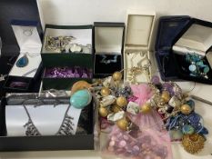 A quantity of costume jewellery including those by Monet, Penny Plain, Dante, Goodwins, including