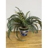 A Doulton Vernon pattern vase with artificial fern, measures (excluding fern) 16cm x 22cm