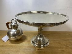 A large Epns tazza with initials HSDG inscribed to base and stamped Wellner 25, measures 20cm x