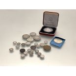 Coin and Note Interest:- A tub of silver coins includes boxed Kuwait 925 2 dinars, threepences
