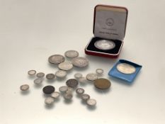 Coin and Note Interest:- A tub of silver coins includes boxed Kuwait 925 2 dinars, threepences