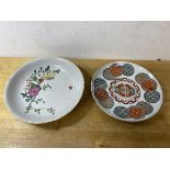 A Chinese plate with Muirhead Moffat & Co Glasgow label to base, (20cm d) and a Japanese dish with