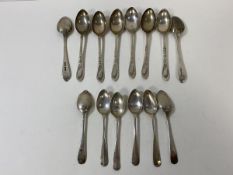 A set of eight silver teaspoons, makers mark JR with star and cross, Sheffield 1907, each measures