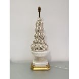 A striking vintage Casa Pupo table lamp, of conical shape, boldly modelled with cala lilies on a