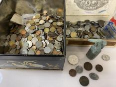 A large quantity of 19thc and 20thc mainly British and European coins, including French Napoleon