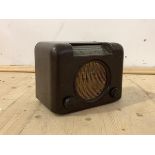 A vintage Bush bakerlight cased raidio, H24cm