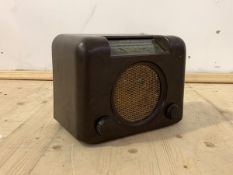 A vintage Bush bakerlight cased raidio, H24cm