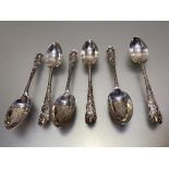 A set of six London silver coffee spoons of Continental style, London 1908, weigh 66.59 grammes