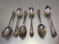 A set of six London silver coffee spoons of Continental style, London 1908, weigh 66.59 grammes