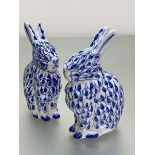 A pair of modern Chinese style blue and white seated bunny rabbits, (h 15cm x 8cm x 4cm)