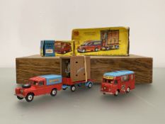 Corgi toys, a number 426 Chipperfields Circus mobile booking office die cast model, in original box,