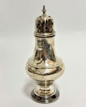 A modern Birmingham silver baluster domed toped sugar caster with urn finial (17cm x 7.5cm) (103 g)