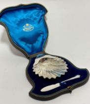 A Sheffield shell fan shaped butter dish by Goldsmith's and Silversmith's company 112 Regent Street,