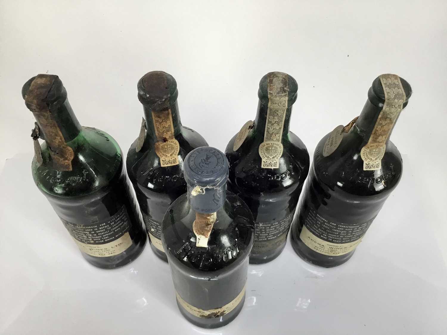 Port - five bottles, Niepoort's 1960 (1) and 1980 (4) - Image 3 of 3