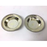 Good pair of Georgian silver-gilt dishes with reeded rims, hallmarked London 1811, Crispin Fuller, m